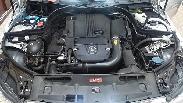 【台北】MERCEDES BENZ賓士 C-Class Sedan C180 W204 2012年 汽車電瓶 原廠 BENZ AGM 80AH 800A(EN) 更換 法製EXIDE埃克塞德 AGM EK800 80AH 800A(EN)