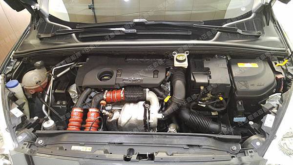 【台北】PEUGEOT標緻 308 HDi 柴油版 2013年 汽車電瓶 原廠 義大利製EXIDE埃克塞德 AGM 70AH 760A(EN) 更換 法製EXIDE埃克塞德 AGM EK700 70AH 760A(EN)