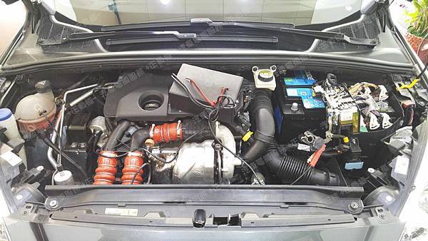 【台北】PEUGEOT標緻 308 HDi 柴油版 2013年 汽車電瓶 原廠 義大利製EXIDE埃克塞德 AGM 70AH 760A(EN) 更換 法製EXIDE埃克塞德 AGM EK700 70AH 760A(EN)