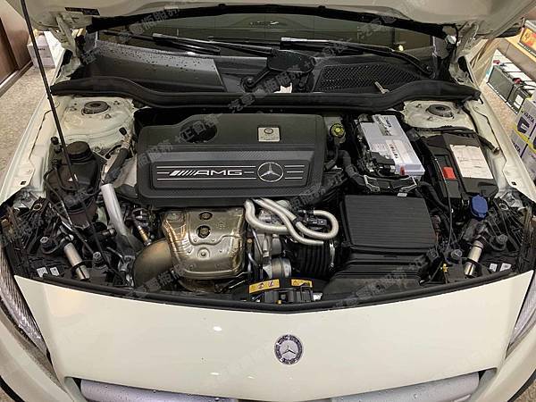 台北 Mercedes Benz賓士a Class 5 Amg 4matic W176 16年原廠電瓶德製varta華達agm 80ah 800a En 更換汽車電池德國varta華達韓國廠 台北 Mercedes Benz賓士a Class 5 Amg 4matic W176 16年原廠電瓶德製varta華達agm 80ah 800a En 更換汽車電池德國varta華達韓國廠