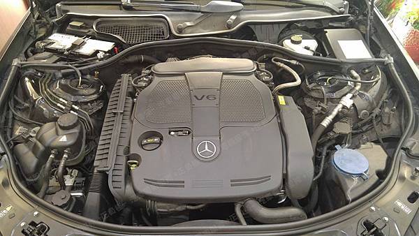 【台北】MERCEDES BENZ賓士 S-Class S350 W221 2011年 汽車電瓶 原廠 德製VARTA華達 AGM 95AH 850A(EN) 更換 德國VARTA華達 德國廠 AGM G14 95AH 850A(EN)