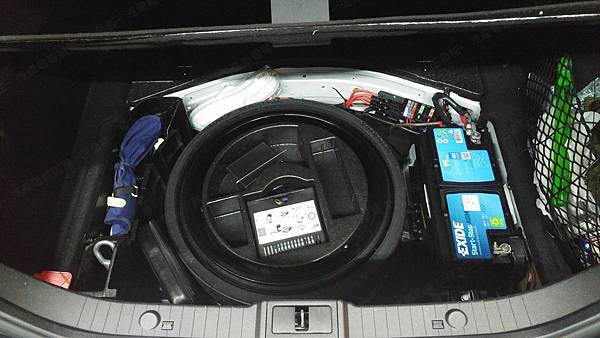 【台北】MERCEDES BENZ賓士 CLS-Class CLS63 AMG W219 2007年 汽車電瓶 原廠 德製VARTA華達 AGM 95AH 850A(EN) 更換 法製EXIDE埃克塞德 AGM EK950 95AH 850A(EN)