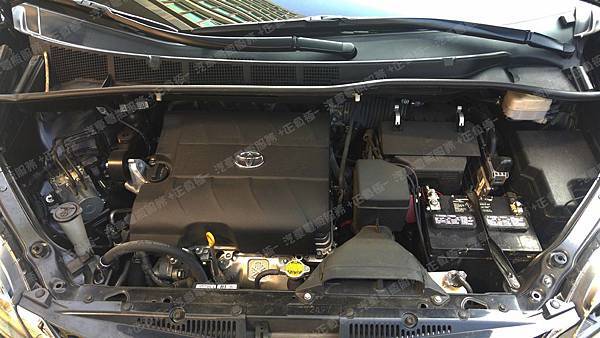 【台北】TOYOTA豐田 SIENNA 2015年 汽車電瓶 原廠 美製EXIDE埃克塞德 S24R-7MF 70AH 700A 更換 德製VARTA華達 銀合金 E23 70AH 630A(EN) 【外出更換】