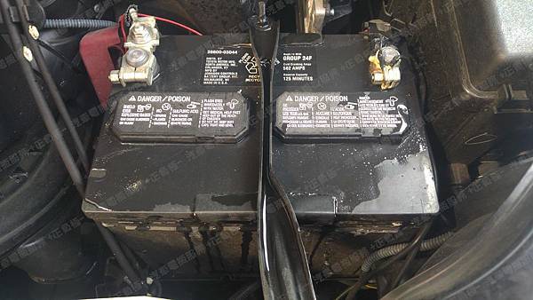 【台北】TOYOTA豐田 SIENNA 2015年 汽車電瓶 原廠 美製EXIDE埃克塞德 S24R-7MF 70AH 700A 更換 德製VARTA華達 銀合金 E23 70AH 630A(EN) 【外出更換】