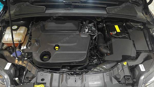 【台北】FORD福特 Focus 2.0 TDCi 柴油版 MK3三代 2013年 汽車電瓶 原廠 台製FoMoCo湯淺代工 56801 68AH 710A 更換 德製VARTA華達 EFB E46 75AH 730A(EN)