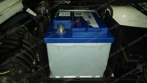 【台北】FORD福特 KUGA 1.5 ECOBOOST 2015年 汽車電瓶 原廠 VARTA華達 EFB 75AH 700A(EN) 更換 德製VARTA華達 EFB E46 75AH 730A(EN)