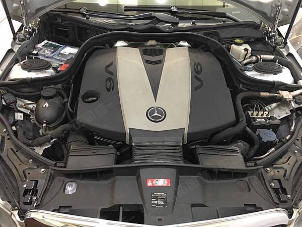 【台北】MERCEDES BENZ賓士 E-Class Sedan E350 CDI 柴油版 W212 2011年 汽車電瓶 原廠 BENZ AGM 80AH 800A(EN) 更換 德國VARTA華達 德國廠 AGM F21 80AH 800A(EN)