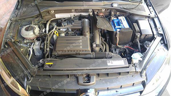 【台北】VOLKSWAGEN福斯 GOLF 1.2 TSI MK7七代 2015年 汽車電瓶 原廠 MOLL莫爾 EFB 69AH 680A(EN) 更換 德國VARTA華達 德國廠 EFB E45 70AH 650A(EN) 【到府安裝】