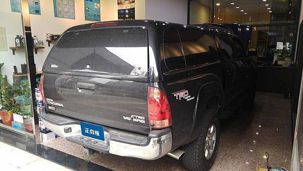 【台北】TOYOTA豐田 TACOMA 4.0 V6 TRD OFF ROAD 2008年 汽車電瓶 原車 台製GS統力 80D26L 68AH 490A 更換 韓製SEBANG世邦 EFB T110L 95AH 900A