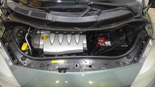 【台北】RENAULT雷諾 SCENIC 1.6 2004年 汽車電瓶 原車 韓製H&D BATTERY 66AH 590A 更換 法製EXIDE埃克塞德 碳合金 EA770 77AH 760A(EN)