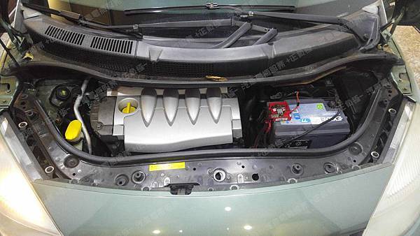 【台北】RENAULT雷諾 SCENIC 1.6 2004年 汽車電瓶 原車 韓製H&D BATTERY 66AH 590A 更換 法製EXIDE埃克塞德 碳合金 EA770 77AH 760A(EN)
