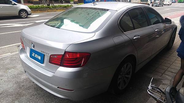 【台北】BMW寶馬 5-Series Sedan 523i 汽油版 F10 2010年 汽車電瓶 原廠 法製EXIDE埃克塞德 AGM EK920 92AH 850A(EN) 更換 法製EXIDE埃克塞德 AGM EK950 95AH 850A(EN) 【到府安裝】