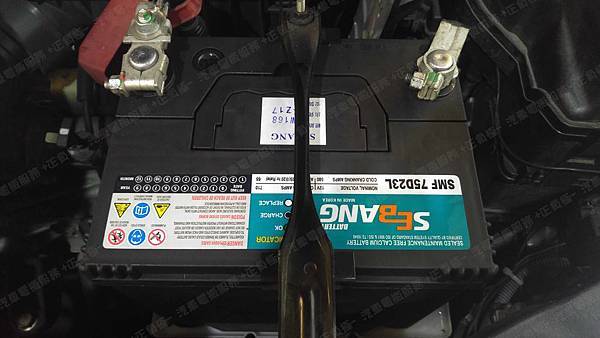 【台北】TOYOTA豐田 CAMRY 2.0 2014年 汽車電瓶 原車 台製YUASA湯淺 55D23L-MF 加水式 60AH 356A 更換 韓製SEBANG世邦 75D23L 65AH 580A