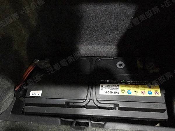 【台北】BMW寶馬 3-Series Sedan 328i E36 1995年 汽車電瓶 原車 韓製GLOBAL地球牌 60044-SMF 100AH 850A 更換 法製EXIDE埃克塞德 碳合金 EA1000 100AH 900A(EN)