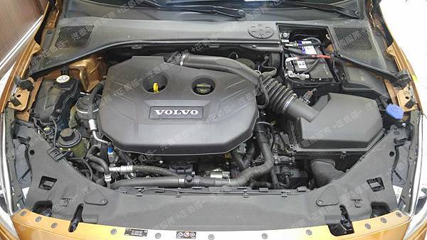【台北】VOLVO富豪 S60 T5 2.0 2011年 汽車電瓶 原廠 VOLVO 80AH 700A(EN) 更換 德國VARTA華達 德國廠 銀合金 F18 85AH 800A(EN)