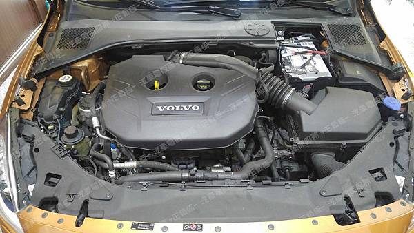 【台北】VOLVO富豪 S60 T5 2.0 2011年 汽車電瓶 原廠 VOLVO 80AH 700A(EN) 更換 德國VARTA華達 德國廠 銀合金 F18 85AH 800A(EN)