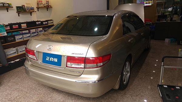 【台北】HONDA本田 Accord雅哥 2.0 MK7七代 K11 2004年 汽車電瓶 原廠 台製YUASA湯淺 55B24LS-MF 加水式 更換 韓製SEBANG世邦 EFB N55LS 55AH 500A