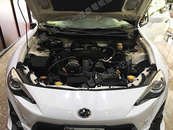【台北】TOYOTA豐田 Scion FR-S / GT86 2.0 2013年 汽車電瓶 原廠 日製Panasonic國際 55D23L-MF 加水式 60AH 356A 更換 韓製SEBANG世邦 EFB Q85L 65AH 700A