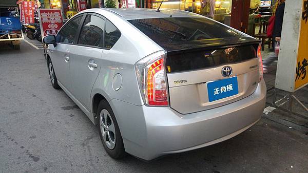 【台北】TOYOTA豐田 PRIUS 1.8 MK3三代 Hybrid油電版 2012年 汽車電瓶 原廠 日製GS YUASA S46B24R 45AH 325A 更換 韓製SEBANG世邦 EFB N55R 55AH 600A 有排氣孔設計【到府更換】