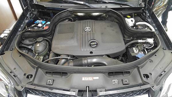 【台北】MERCEDES BENZ賓士 GLK-Class GLK220 CDI 柴油版 X204 2013年 汽車電瓶 原廠 BENZ AGM 80AH 800A(EN) 更換 法製EXIDE埃克塞德 AGM EK800 80AH 800A(EN)
