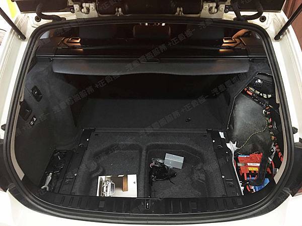 【台北】BMW寶馬 3-Series Touring 旅行車 320d 柴油版 E91 2011年 汽車電瓶 原廠 BMW AGM 80AH 800A(EN) 更換 法製EXIDE埃克塞德 AGM EK800 80AH 800A(EN)