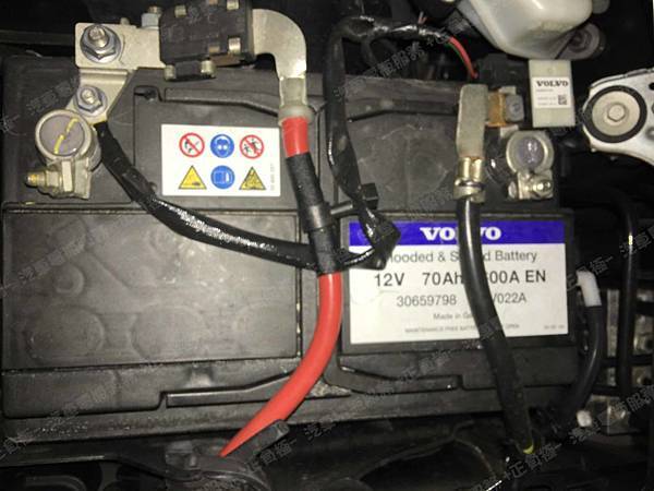 【台北】VOLVO富豪 S60 T4 1.6 2015年 汽車電瓶 原廠 VOLVO 70AH 600A(EN) 更換 德國VARTA華達 德國廠 銀合金 E38 74AH 750A(EN) 【到府安裝】
