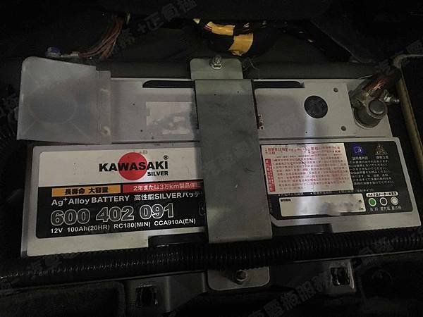 【台北】MERCEDES BENZ賓士 G-Class G500 L W463 2010年 汽車電瓶 原車 韓製KAWASAKI川崎 60040 100AH 910A 更換 德國VARTA華達 德國廠 銀合金 H3 100AH 830A(EN)