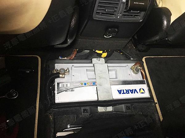 【台北】MERCEDES BENZ賓士 G-Class G500 L W463 2010年 汽車電瓶 原車 韓製KAWASAKI川崎 60040 100AH 910A 更換 德國VARTA華達 德國廠 銀合金 H3 100AH 830A(EN)