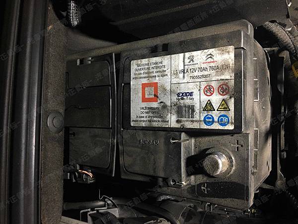 【台北】PEUGEOT標緻 3008 1.6 e-HDi 柴油版 2015年 汽車電瓶 原廠 德製VARTA華達 AGM 70AH 760A(EN) 更換 義大利FIAMM非凡 AGM VR760 70AH 760A(EN)