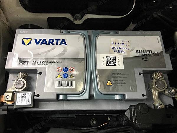 【台北】MERCEDES BENZ賓士 C-Class Sedan C250 AMG Line W205 2015年 汽車電瓶 原廠 德製VARTA華達 AGM 80AH 800A(EN) 更換 德國VARTA華達 德國廠 AGM F21 80AH 800A(EN)