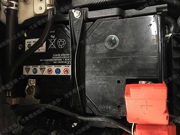 【台北】FORD福特 Fiesta 1.0 EcoBoost 2014年 汽車電瓶 原車 台製FoMoCo湯淺代工 60AH 590A 更換 德國VARTA華達 德國廠 銀合金 E38 74AH 750A(EN)