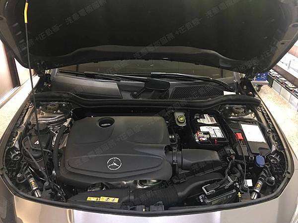 【台北】MERCEDES BENZ賓士 CLA-Class CLA200 C117 2015年 汽車電瓶 原廠 德製VARTA華達 AGM 70AH 760A(EN) 更換 法製EXIDE埃克塞德 AGM EK700 70AH 760A(EN)