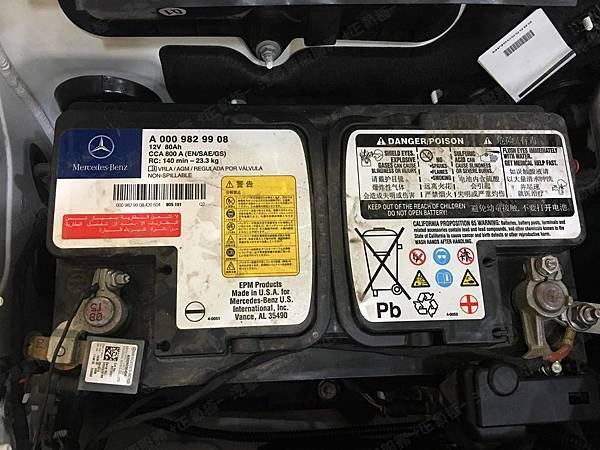 【台北】MERCEDES BENZ賓士 C-Class Sedan C300 W205 2015年 汽車電瓶 原廠 BENZ AGM 80AH 800A(EN) 更換 德國VARTA華達 德國廠 AGM F21 80AH 800A(EN)