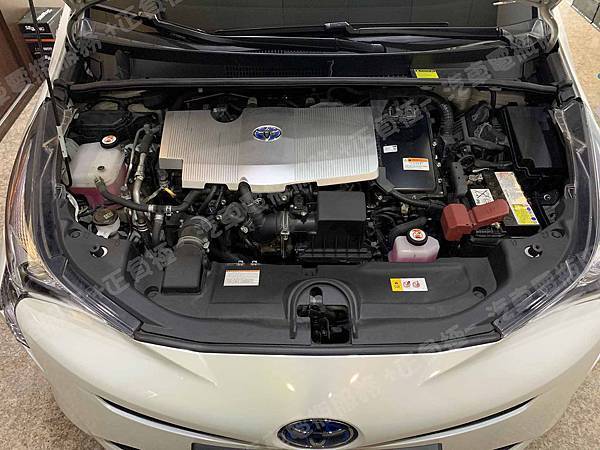 【台北】TOYOTA豐田 PRIUS 1.8 MK4四代 Hybrid油電版 2017年 原廠電瓶 日製GS YUASA 345LN1-MF 45AH 295A(EN) 更換 汽車電池 德國VARTA華達 德國廠 銀合金 C6 52AH 520A(EN)