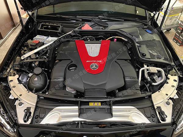 【台北】MERCEDES BENZ賓士 C-Class Coupe AMG C43 4MATIC C205 2017年 原廠電瓶 德製VARTA華達 AGM 80AH 800A(EN) 更換 汽車電池 德國VARTA華達 德國廠 AGM F21 80AH 800A(EN)