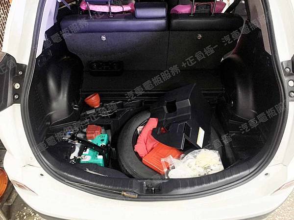 【台北】TOYOTA豐田 RAV4 2.5 Hybrid 油電版 2017年 原廠電瓶 日製GS YUASA S46B24R 45AH 325A 更換 汽車電池 德國VARTA華達 EFB N55R/80B24R 55AH 600A 有排氣孔設計【到府更換】 IMG_5184