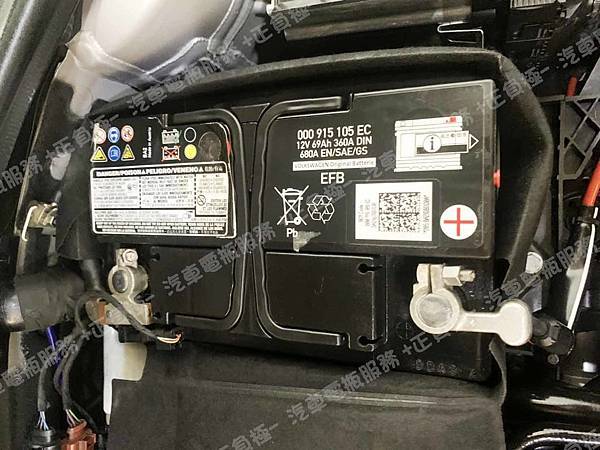 【台北】AUDI奧迪 A3 Sedan 30 TFSI 2014年 原廠電瓶 EFB 69AH 680A(EN) 更換 汽車電池 MOLL莫爾 德國 EFB 82070 70AH 760A(EN) IMG_5681