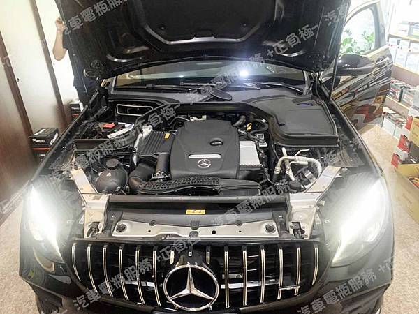 【台北】MERCEDES BENZ賓士 GLC Coupe AMG GLC43 4MATIC C253 2017年 原廠電瓶 BENZ AGM 70AH 720A(EN) 更換 汽車電池 德國VARTA華達 德國廠 AGM E39 70AH 760A(EN) IMG_6274