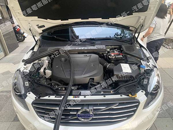 【台北】VOLVO富豪 XC60 D4 柴油版 2017年 原廠電瓶 EFB 70AH 720A(EN) 更換 汽車電池 德國VARTA華達 韓國廠 AGM LN3 570901076 70AH 760A(EN) IMG_6608