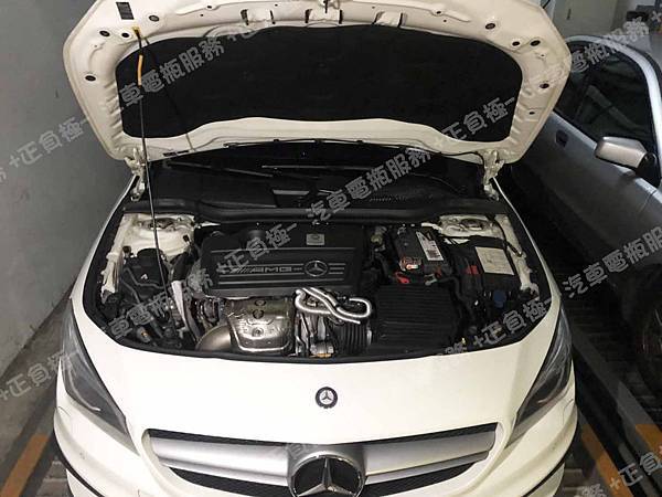 【台北】MERCEDES BENZ賓士 CLA-Class CLA45 AMG 4MATIC C117 2014年 原車電瓶 韓製ATLAS BX EFB SE 58010 80AH 730A(EN) 更換 汽車電池 德國VARTA華達 韓國廠 AGM LN4 580901080 80AH 800A(EN) 【到府更換】 IMG_6351