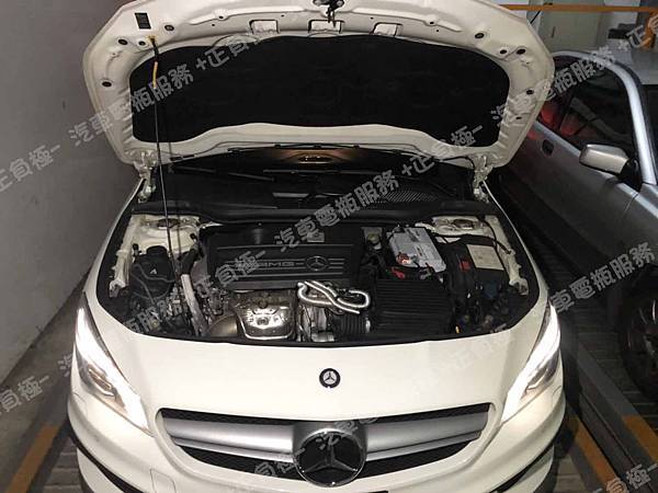 【台北】MERCEDES BENZ賓士 CLA-Class CLA45 AMG 4MATIC C117 2014年 原車電瓶 韓製ATLAS BX EFB SE 58010 80AH 730A(EN) 更換 汽車電池 德國VARTA華達 韓國廠 AGM LN4 580901080 80AH 800A(EN) 【到府更換】 IMG_6349