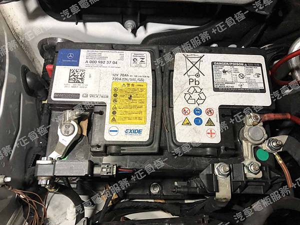 【台北】MERCEDES BENZ賓士 GLC-Class AMG GLC43 4MATIC C253 2018年 原廠電瓶 BENZ AGM 70AH 720A(EN) 更換 汽車電池 德國VARTA華達 德國廠 AGM E39 70AH 760A(EN) 【到府安裝】 IMG_7016