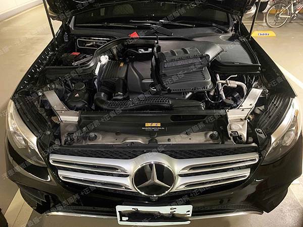 【台北】MERCEDES BENZ賓士 GLC-Class GLC300 4MATIC X253 2017年 原廠電瓶 BENZ AGM 80AH 800A(EN) 更換 汽車電池 德國VARTA華達 德國廠 AGM F21 80AH 800A(EN) 【到府安裝】 IMG_9925