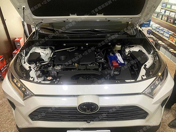 【台北】TOYOTA豐田 RAV4 2.0 2020年 原廠電瓶 日製GS YUASA 355LN2-MF 60AH 360A 更換 汽車電池 德國VARTA華達 德國廠 銀合金 E43 74AH 680A(EN) IMG_0350