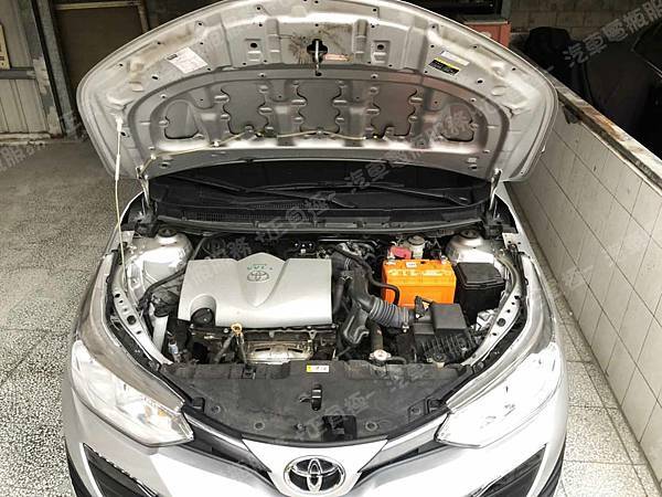 【台北】TOYOTA豐田 Vios 1.5 2018年 原廠電瓶 台製YUASA湯淺 34B19LS-MF 加水式 33AH 240A 更換 汽車電池 印度POWER ZONE 銀合金 66B24LS 50AH 580A 【到府安裝】 IMG_1125
