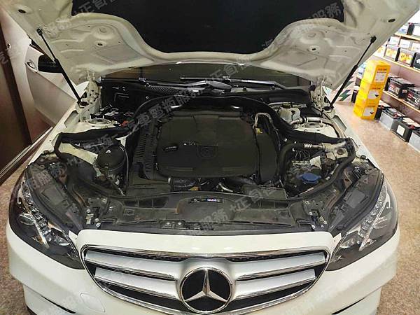 【台北】MERCEDES BENZ賓士 E-Class Sedan E350 W212 2014年 原廠電瓶 BENZ AGM 80AH 800A(EN) 更換 汽車電池 德國MOLL莫爾 AGM 81080 80AH 800A(EN) IMG_1610