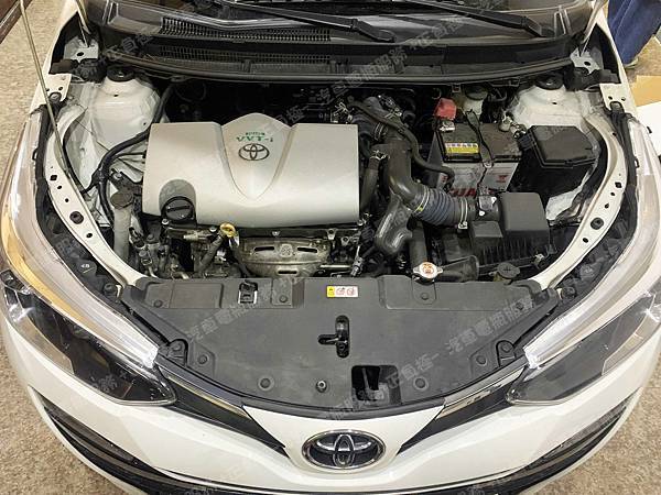 【台北】TOYOTA豐田 Yaris 1.5 2019年 原廠電瓶 台製YUASA湯淺 34B19LS-MF 加水式 33AH 240A 更換 汽車電池 印度POWER ZONE 銀合金 66B24LS 50AH 580A IMG_1583