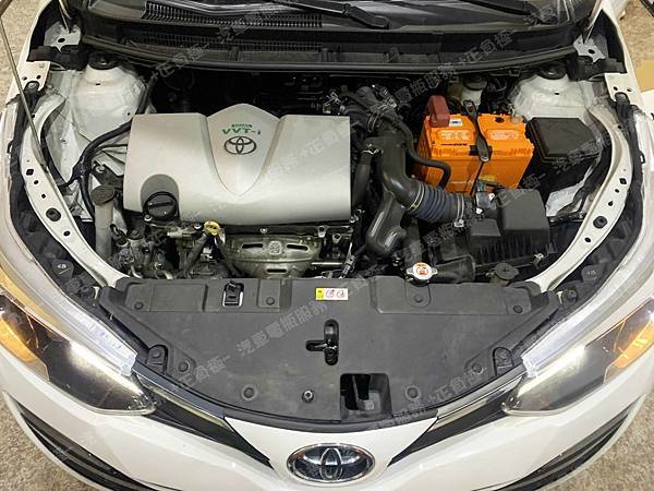 【台北】TOYOTA豐田 Yaris 1.5 2019年 原廠電瓶 台製YUASA湯淺 34B19LS-MF 加水式 33AH 240A 更換 汽車電池 印度POWER ZONE 銀合金 66B24LS 50AH 580A IMG_1585