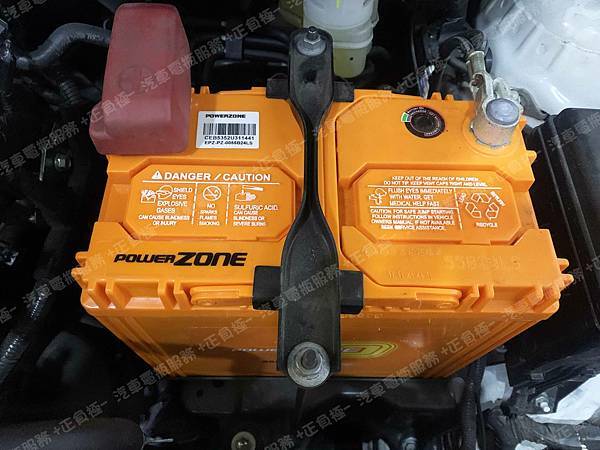 【台北】TOYOTA豐田 Yaris 1.5 2019年 原廠電瓶 台製YUASA湯淺 34B19LS-MF 加水式 33AH 240A 更換 汽車電池 印度POWER ZONE 銀合金 66B24LS 50AH 580A IMG_1586