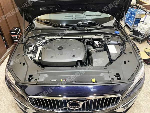 【台北】VOLVO富豪 S90 D4 2017年 Auxiliary battery輔助小電池 原廠 VOLVO AGM 10AH 170A(EN) 更換電瓶 CSP進煌 AGM+GEL YTX12-BS 14AH 250A(EN) IMG_7482